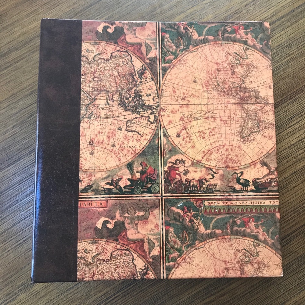 World Traveler Leather-Look Photo Album